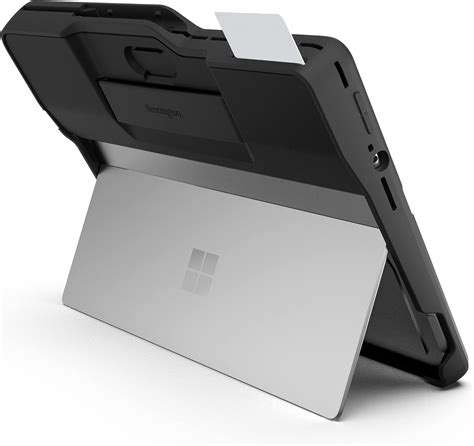 surface pro 8 card reader